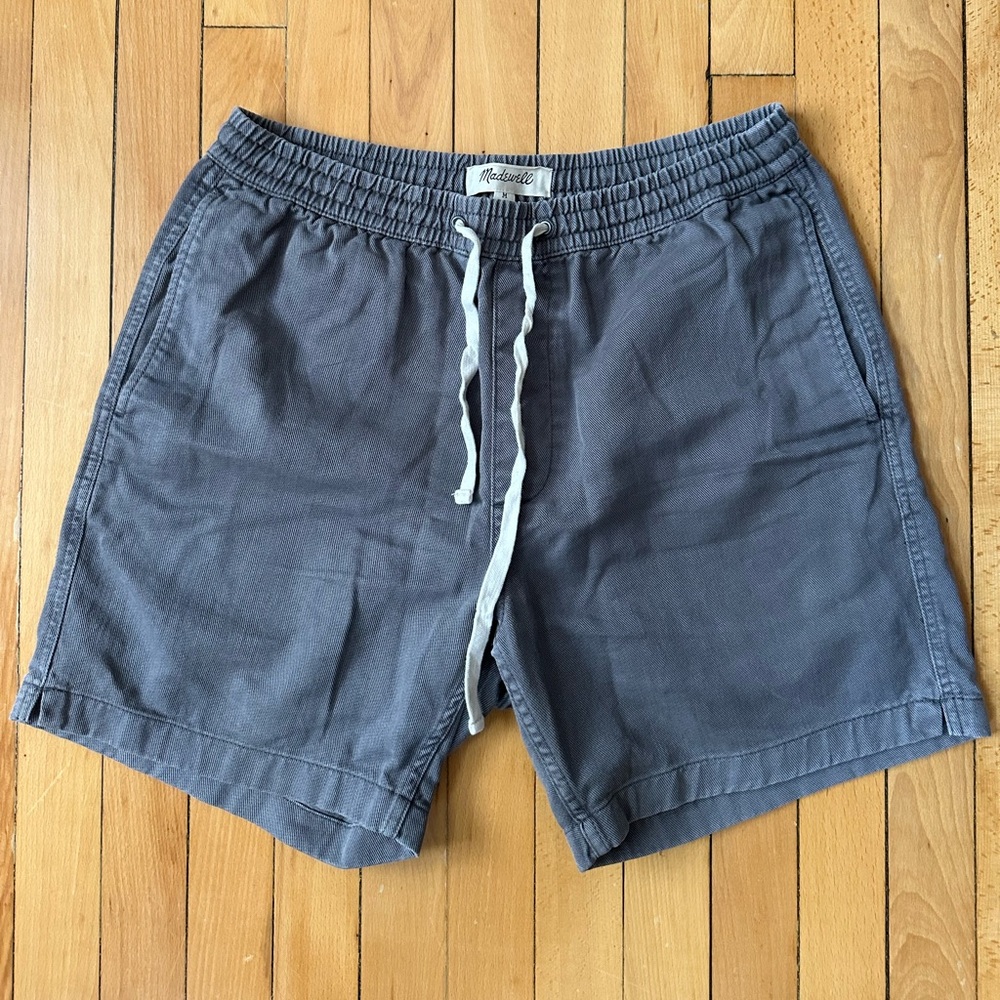 Madewell Men’s shorts. Size medium. 6” inseam.